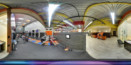 Health Club «Onelife Fitness - Chesapeake Square Gym», reviews and photos, 4628 Portsmouth Blvd, Chesapeake, VA 23321, USA