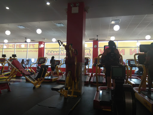 Gym «Retro Fitness - Rego Park», reviews and photos, 92-77 Queens Blvd, Rego Park, NY 11374, USA