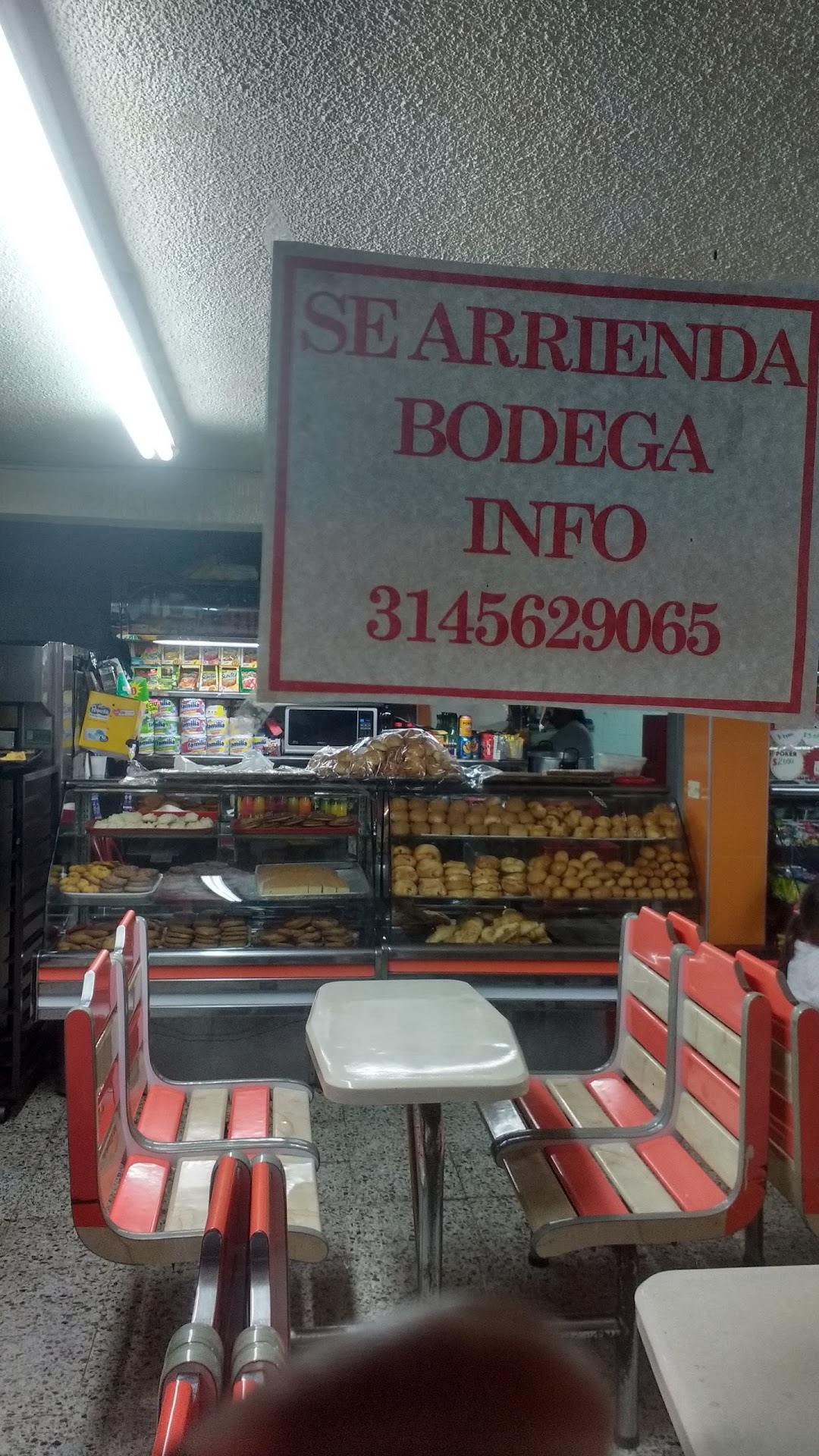 Panadería y cafeteria la sexta s.t