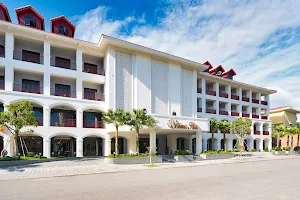 Senna Hue Hotel image