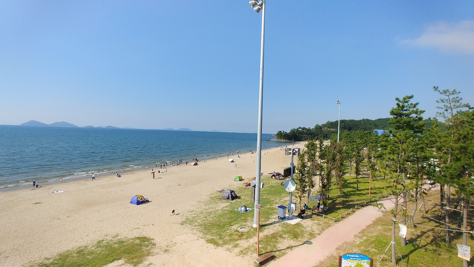 Φωτογραφία του Byeonsan Beach - δημοφιλές μέρος μεταξύ λάτρεις της χαλάρωσης