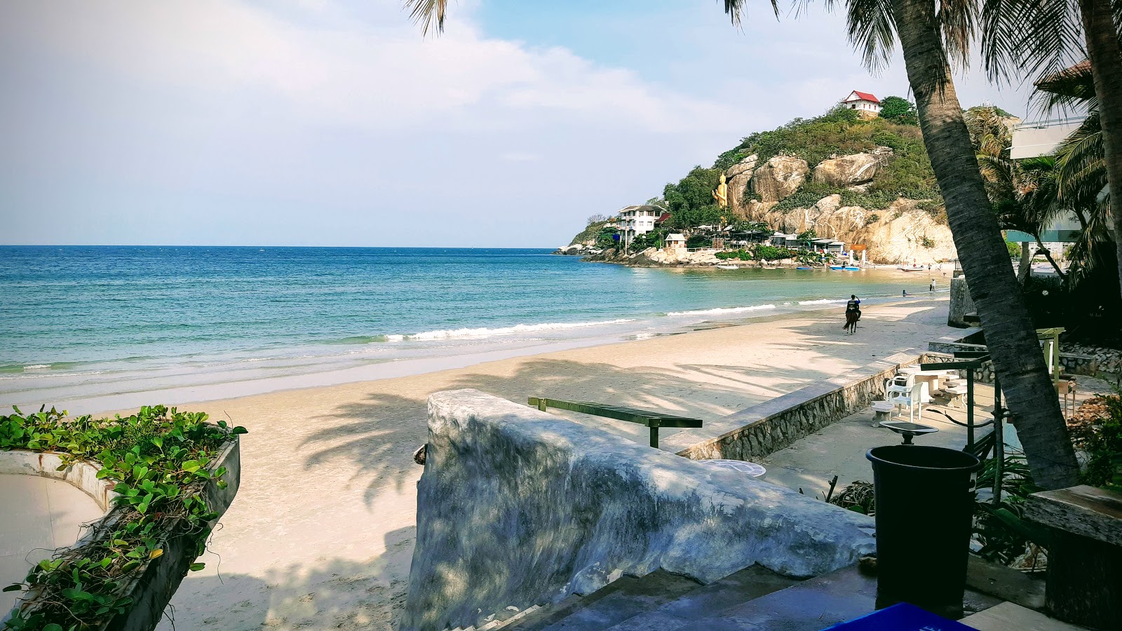 Fotografija Takiab Beach z svetel pesek površino