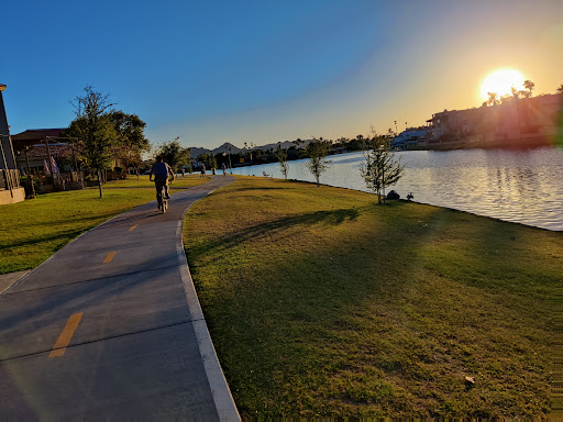 Shopping Mall «Mercado Del Lago Mall», reviews and photos, 8320 N Hayden Rd, Scottsdale, AZ 85258, USA