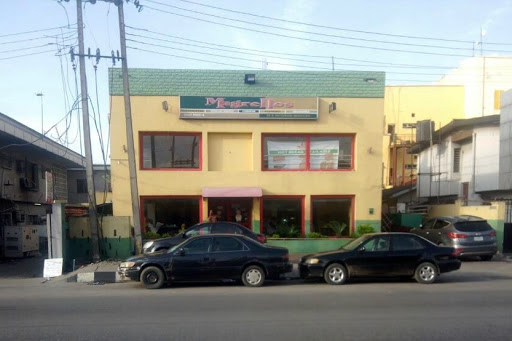 Magrellos Fast Food (Surulere), 57 Bode Thomas St, Surulere 101283, Lagos, Nigeria, French Restaurant, state Lagos