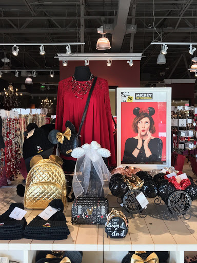 Fashion Accessories Store «Charming Charlie», reviews and photos, 4413 Lyons Rd, Coconut Creek, FL 33073, USA