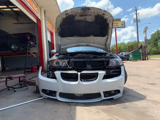 Auto Repair Shop «Huntington Auto Repair & Body Shop», reviews and photos, 9015 S Dairy Ashford Rd, Houston, TX 77099, USA