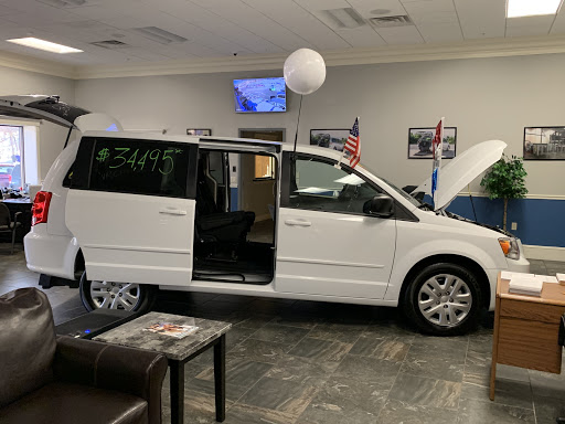 Car Dealer «New England Motor Car Company», reviews and photos, 13 River Rd, Hudson, NH 03051, USA