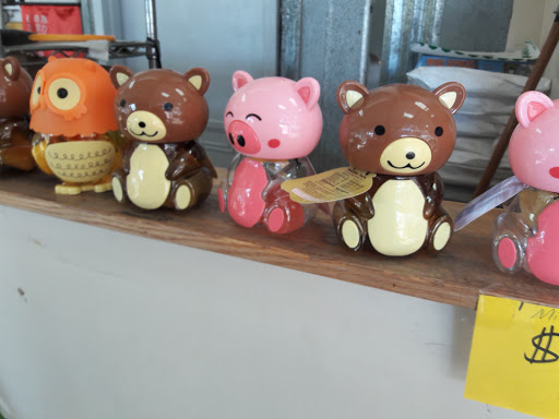 Grocery Store «HT Oaktree Market», reviews and photos, 10008 Aurora Ave N, Seattle, WA 98133, USA