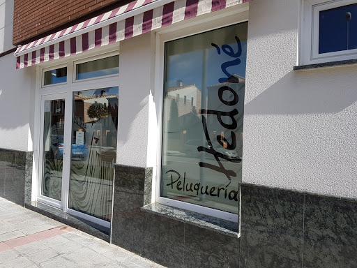 Información y opiniones sobre Peluquería Hedone de Villamuriel De Cerrato