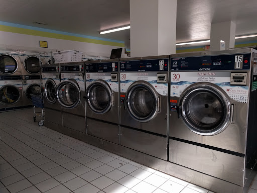 Car Wash «Splash & Dash Car Wash & Coin Laundromat», reviews and photos, 7770 Cincinnati Dayton Rd, West Chester Township, OH 45069, USA