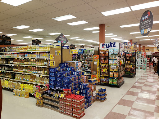 Grocery Store «Super Foodtown of East Stroudsburg», reviews and photos, 232 Fox Run Ln, East Stroudsburg, PA 18302, USA