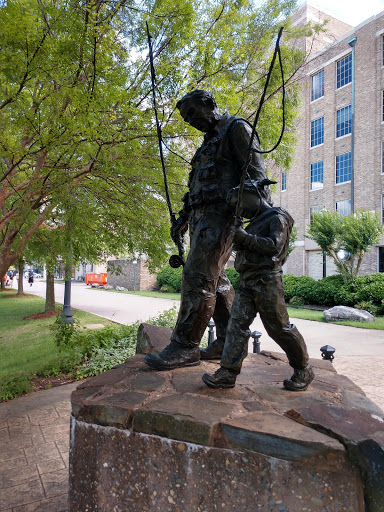 Natural History Museum «The Witt Stephens Jr. Central Arkansas Nature Center», reviews and photos, 602 President Clinton Ave, Little Rock, AR 72201, USA