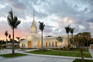 Port-au-Prince Haiti Temple image