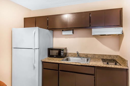 Quality Inn Hinesville - Fort Stewart Area image 5