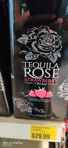 Liquor Store «One O One Liquors & Wine», reviews and photos, 617 E Oakland Park Blvd, Oakland Park, FL 33334, USA