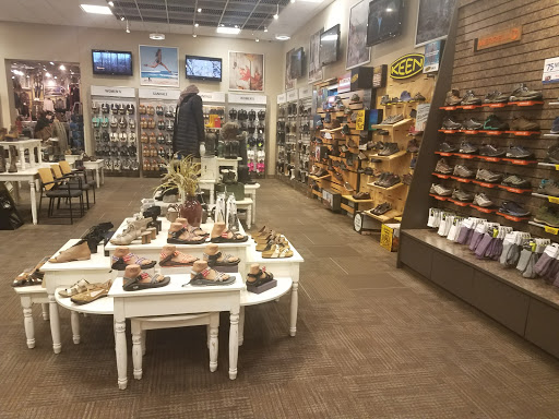 Sporting Goods Store «SCHEELS», reviews and photos, 11282 State St, Sandy, UT 84070, USA