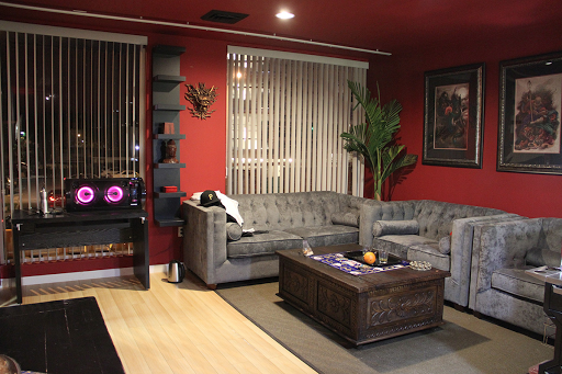 Tattoo Shop «Hailin Tattoo Studio», reviews and photos, 1136 N La Brea Ave, Los Angeles, CA 90038, USA