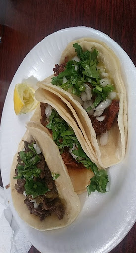 Grocery Store «Gaytan Family Market», reviews and photos, 14110 Austin Rd, Clearlake, CA 95422, USA