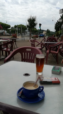 Le Trotting Bar Tabac à Sauveterre-la-Lémance
