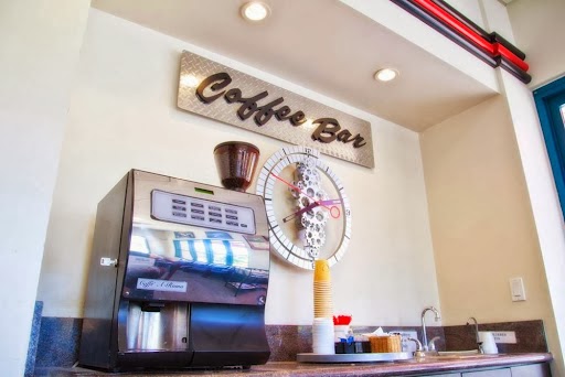 Car Wash «Checkered Flag Hand Car Wash», reviews and photos, 5289 Alton Pkwy, Irvine, CA 92604, USA