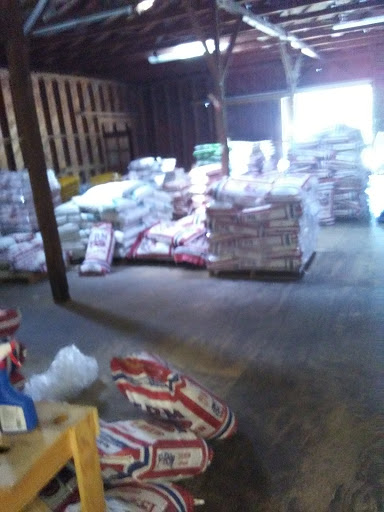 Hardware Store «Jasper True Value Hardware & Supply», reviews and photos, 202 Central Ave NW, Jasper, FL 32052, USA