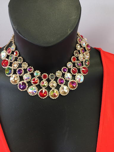 Bridal Shop «Sweet Romance Bridal Boutique», reviews and photos, 12121 Westheimer Rd #102, Houston, TX 77077, USA