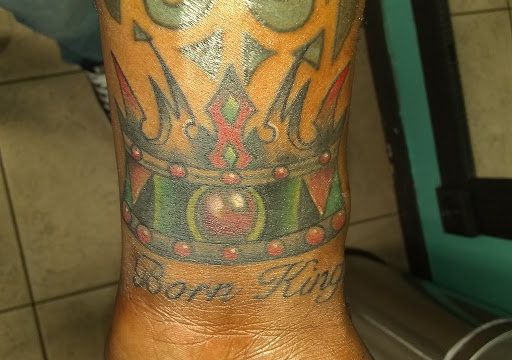 Tattoo Shop «Black Eye Tattoo», reviews and photos, 75 Beal Pkwy NW, Fort Walton Beach, FL 32548, USA