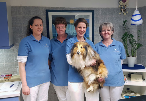 Dr.med.vet. Mareike Täpper vet unter Duisburg, 