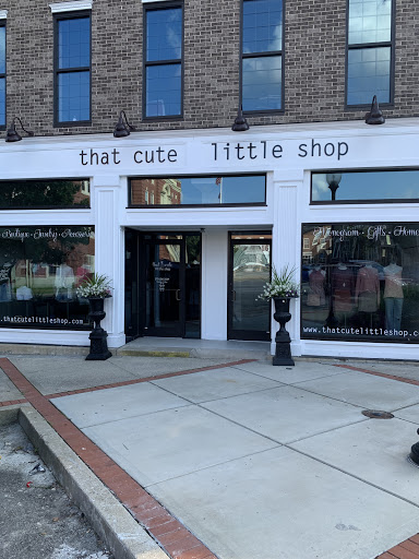 Monogramming Service «That Cute Little Shop», reviews and photos, 1612 Ring Rd #104, Elizabethtown, KY 42701, USA