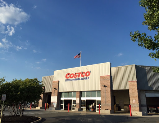 Warehouse store «Costco Wholesale», reviews and photos, 1300 Edwards Ferry Rd NE, Leesburg, VA 20176, USA