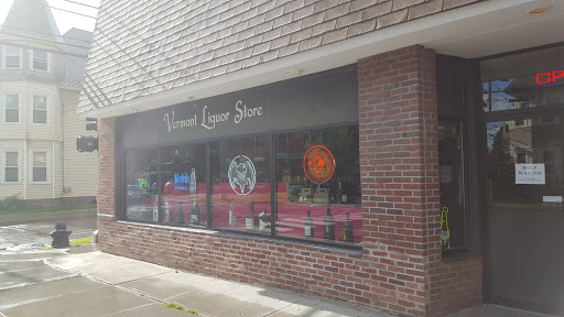 Liquor Store «Pearl Street Beverage», reviews and photos, 240 Pearl St, Burlington, VT 05401, USA