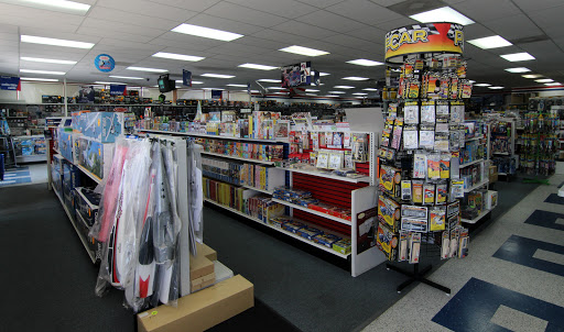 Hobby Store «Hobby Town USA», reviews and photos, 351 Magnolia Ave #101, Corona, CA 92879, USA