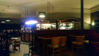 Atmosphère du Restaurant Café De La Paix à Chinon - n°3