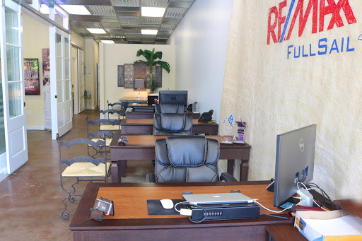 Real Estate Agency «RE/MAX FULLSAIL», reviews and photos, 520 Folly Rd, Charleston, SC 29412, USA