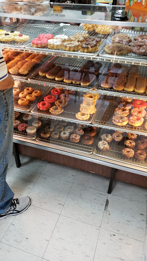 Donut Shop «Evergreen Donuts», reviews and photos, 20101 44th Ave W F, Lynnwood, WA 98036, USA