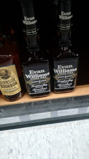 Liquor Store «Liquor Junction», reviews and photos, 345 Washington St #16, Woburn, MA 01801, USA