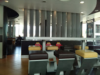 Atmosphère du Restauration rapide McDonald's à Saint-Alban-Leysse - n°15