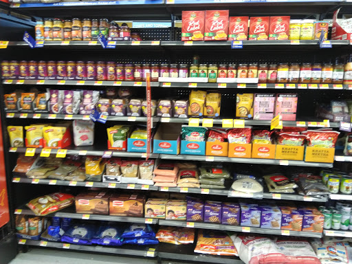 Supermarket «Walmart Neighborhood Market», reviews and photos, 17275 NW Cornell Rd, Beaverton, OR 97006, USA