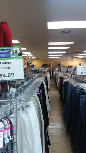 Thrift Store «Goodwill Retail & Donation Center», reviews and photos, 19041 San Carlos Blvd, Fort Myers Beach, FL 33931, USA