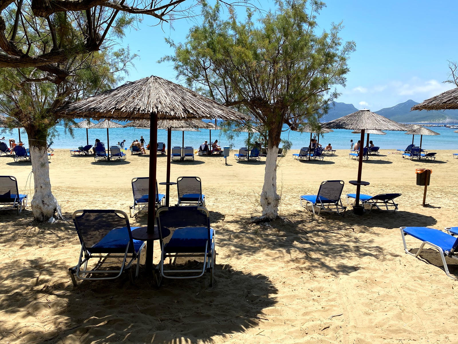Paralia Methonis'in fotoğrafı - rahatlamayı sevenler arasında popüler bir yer