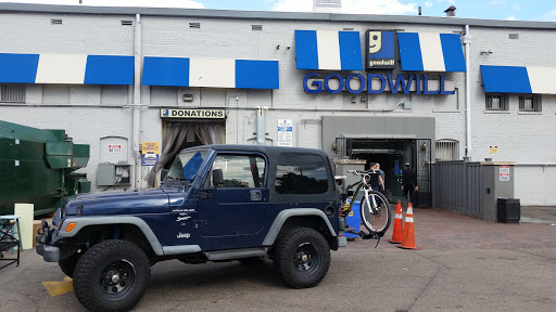 Thrift Store «Goodwill Denver - Broadway», reviews and photos, 21 S Broadway, Denver, CO 80209, USA