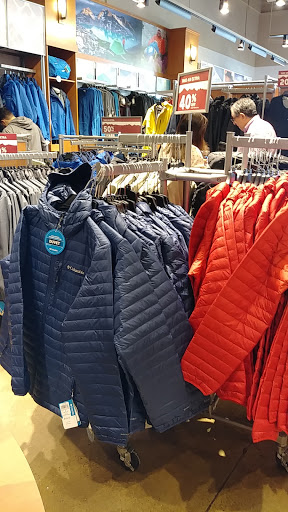 Sportswear Store «Columbia Sportswear Outlet Store at Tanger Outlet Center», reviews and photos, 6699 N Landmark Dr e, Park City, UT 84098, USA