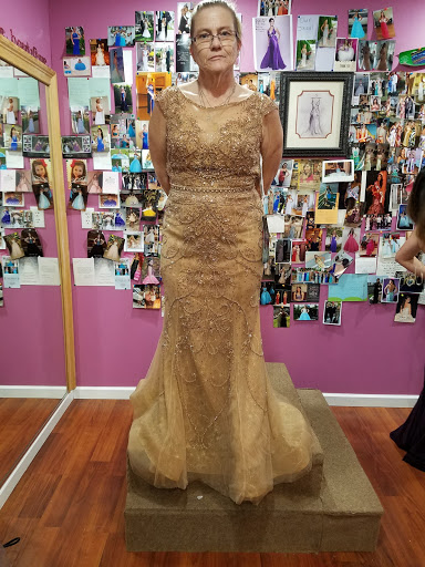 La Chic Boutique of New York, 3937 Merrick Rd, Seaford, NY 11783, USA, 