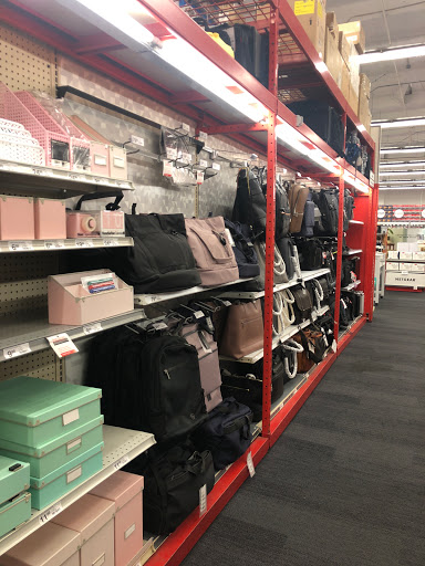 Office Supply Store «Staples», reviews and photos, 2052 S Bundy Dr, West Los Angeles, CA 90025, USA