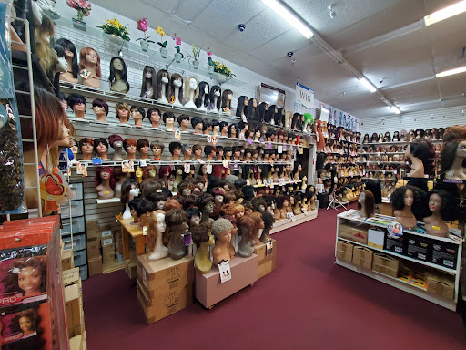 Beauty Supply Store «Sunny Beauty Supply & Fashions», reviews and photos, 1170 Havendale Blvd NW, Winter Haven, FL 33881, USA