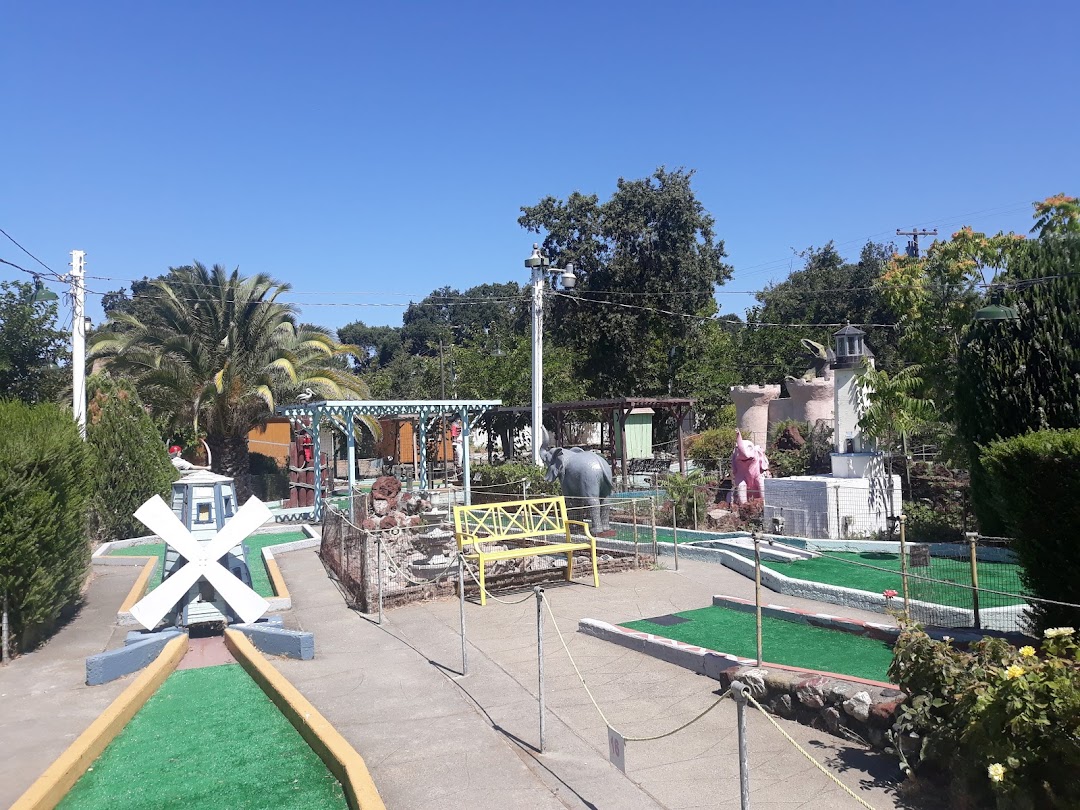 Tatonka Land Mini Golf