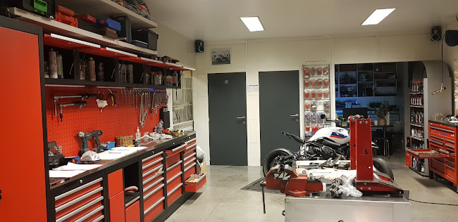 Beoordelingen van Moto 43 in Moeskroen - Motorzaak