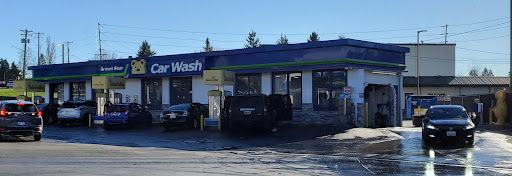 Car Wash «Brown Bear Car Wash», reviews and photos, 3002 S 38th St, Tacoma, WA 98409, USA