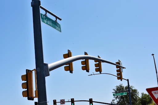 Used Car Dealer «DriveTime Used Cars», reviews and photos, 2301 N Oracle Rd, Tucson, AZ 85705, USA