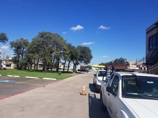 Shopping Mall «Bazaar El Royal Shopping Mall», reviews and photos, 2534 Royal Ln, Dallas, TX 75229, USA